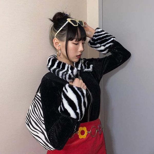 women's fur & faux vintage zebra fake collar ribbed black y2k zipper long sleeve knitted outwear streetwear skintight women
women's fur & faux vintage zebra fake collar ribbed black y2k zipper long sleeve knitted outwear streetwear skintight women