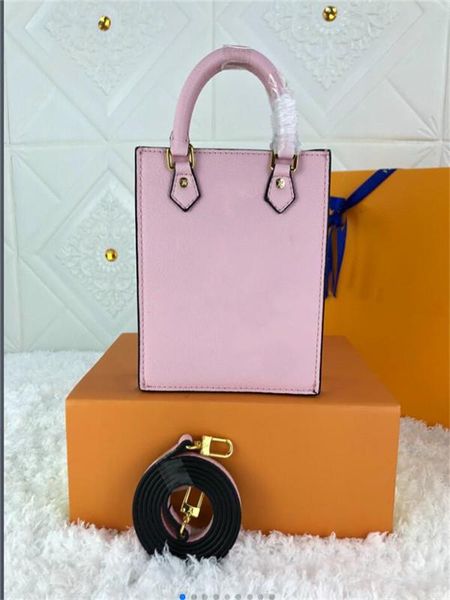designer toth bag fashion gradient print mini one shoulder elegant lady handheld multi purpose luxury mobile phone bags size 14cm
designer toth bag fashion gradient print mini one shoulder elegant lady handheld multi purpose luxury mobile phone bags size 14cm