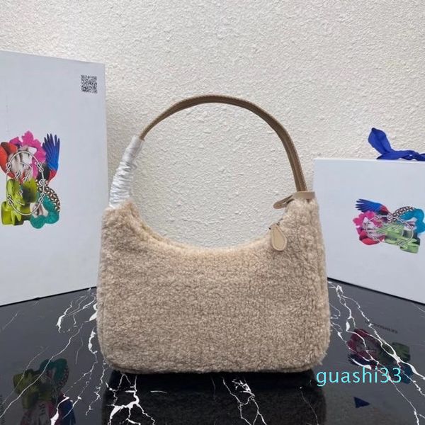trend design women's bag fashion designer bag shoulder net casual portable women's leather bag square sling.
trend design women's bag fashion designer bag shoulder net casual portable women's leather bag square sling.