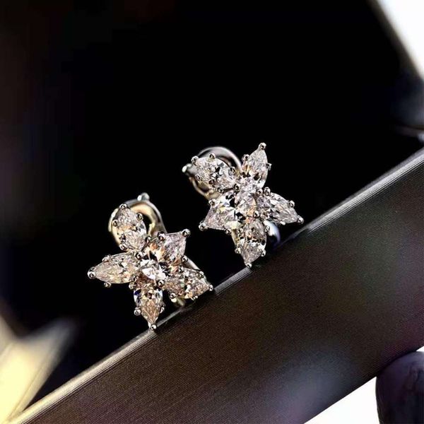 hbp small brocade cluster simulation earrings 925 silver high carbon diamond flower sweet temperament ins small fresh, Golden
hbp small brocade cluster simulation earrings 925 silver high carbon diamond flower sweet temperament ins small fresh, Golden