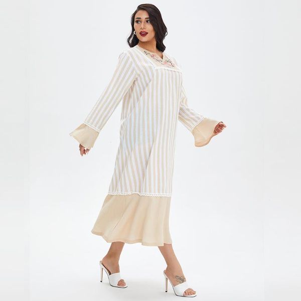 ethnic clothing 2021 muslin leisure loose waist dubai long skirt abaya large size middle east robe embroidered in pure color, Red
ethnic clothing 2021 muslin leisure loose waist dubai long skirt abaya large size middle east robe embroidered in pure color, Red