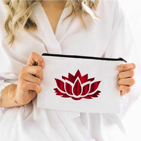 cosmetic bags & cases mini bag teacher life fashion flowers handbags for makeup pouch women storage woman kawaii
cosmetic bags & cases mini bag teacher life fashion flowers handbags for makeup pouch women storage woman kawaii