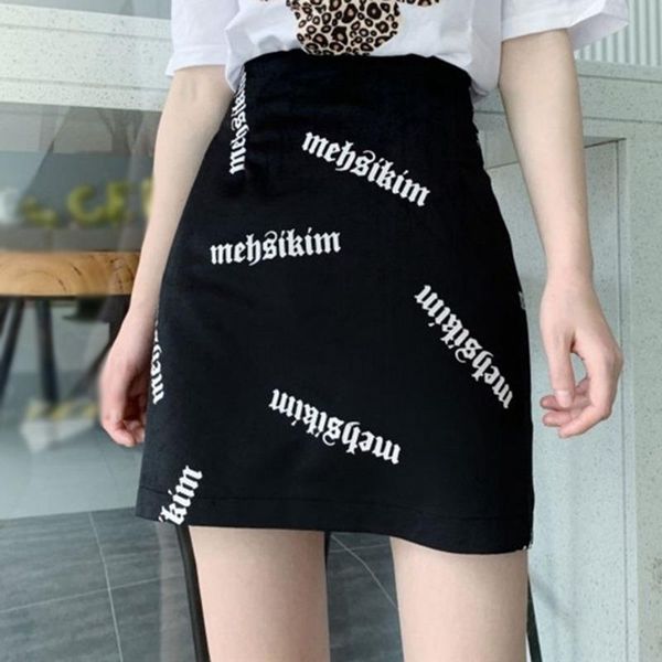 skirts 2021 fashion summer tie-dye skirt letter print high waist short ladies skirt', Black
skirts 2021 fashion summer tie-dye skirt letter print high waist short ladies skirt', Black