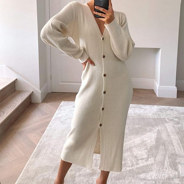 casual dresses autumn 2021 french retro fashion long sleeve sweater solid color v neck single breasted knitted dress women, Black;gray
casual dresses autumn 2021 french retro fashion long sleeve sweater solid color v neck single breasted knitted dress women, Black;gray