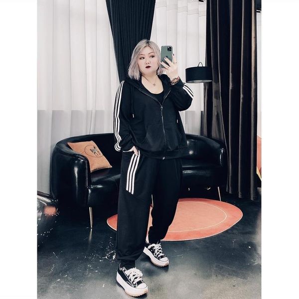 women's two piece pants spring 2021 plus size women's korean edition 230 pounds fat girl fashion loose slimming sports suit stripe, White
women's two piece pants spring 2021 plus size women's korean edition 230 pounds fat girl fashion loose slimming sports suit stripe, White
