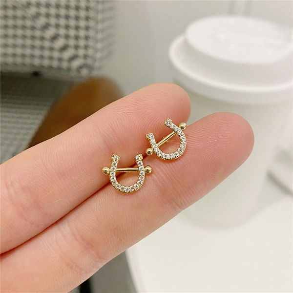 luxury 14k real gold s925 silver needle small personality u word stud earrings for women cubic zircon zc, Golden;silver
luxury 14k real gold s925 silver needle small personality u word stud earrings for women cubic zircon zc, Golden;silver