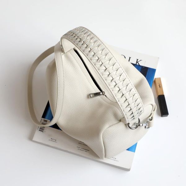 evening bags 2021 first layer soft cowhide pouch mini one-shoulder diagonal bag string woven pillow leather square handbag
evening bags 2021 first layer soft cowhide pouch mini one-shoulder diagonal bag string woven pillow leather square handbag