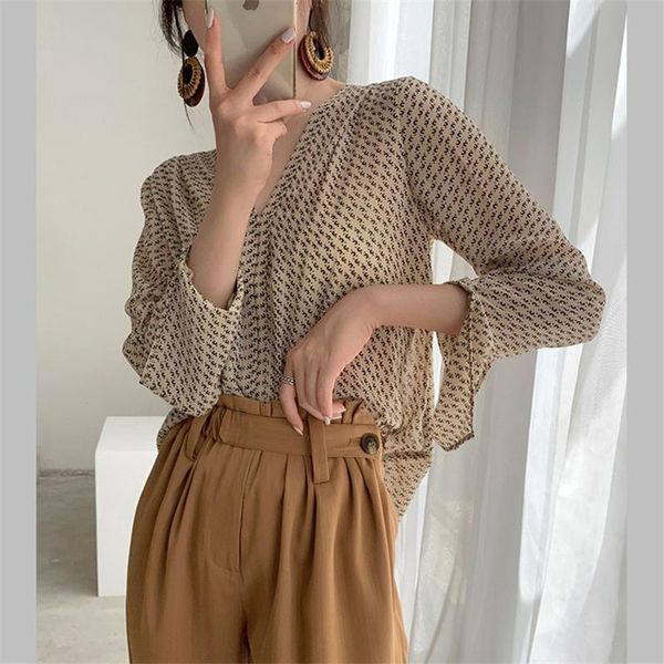 women's autumn chiffon blouses split long sleeved print vintage v-neck pullover office ladies basic clothes & shirts, White
women's autumn chiffon blouses split long sleeved print vintage v-neck pullover office ladies basic clothes & shirts, White