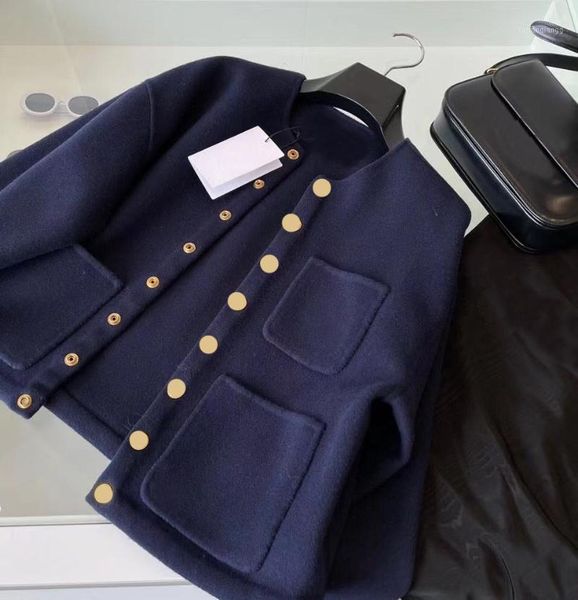 women's jackets good quality 100% wool jacket women gold single breasted high-end brand 3d cut o-neck big pocket lady autumn 2021, Black;brown
women's jackets good quality 100% wool jacket women gold single breasted high-end brand 3d cut o-neck big pocket lady autumn 2021, Black;brown