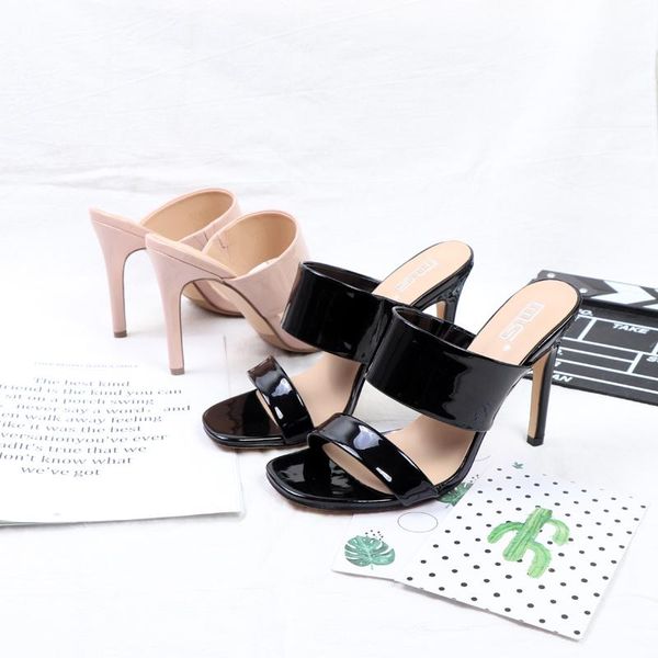 outside wearing high-heeled sandals female stiletto round-heeled open-toed 2021 summer casual patent leather slippers, Black
outside wearing high-heeled sandals female stiletto round-heeled open-toed 2021 summer casual patent leather slippers, Black