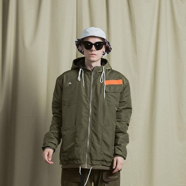 men's jackets men luxury designer jacket winter thicken warm bomber jacket windbreaker outerwear casual coats asian size btpp, Black;brown
men's jackets men luxury designer jacket winter thicken warm bomber jacket windbreaker outerwear casual coats asian size btpp, Black;brown