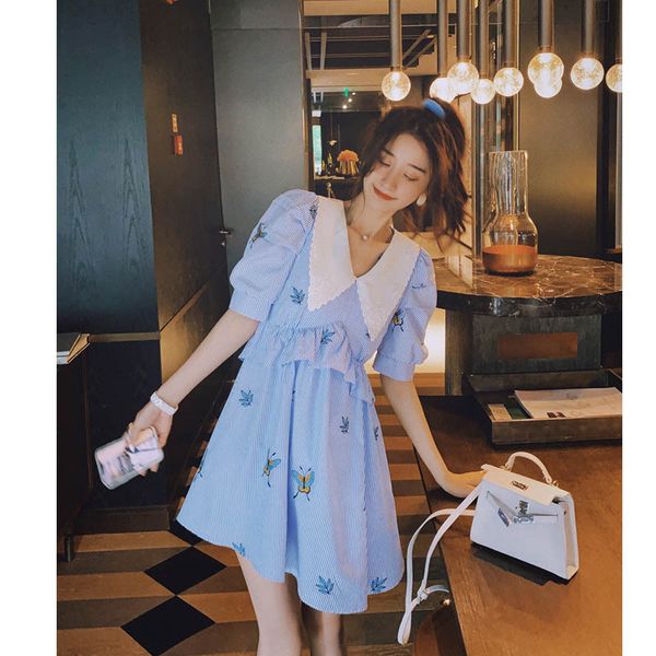 2021 new women's striped embroidered , doll neckline, butterfly pattern, large size, summer, loose, simple, short sleeve, mini, wear b0, Black;gray
2021 new women's striped embroidered , doll neckline, butterfly pattern, large size, summer, loose, simple, short sleeve, mini, wear b0, Black;gray