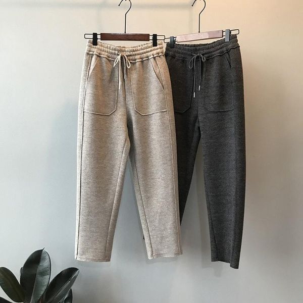 women's pants & capris knitted fabric casual tie thickened warm straight in autumn and winter 2021 high waist trousers, Black;white
women's pants & capris knitted fabric casual tie thickened warm straight in autumn and winter 2021 high waist trousers, Black;white
