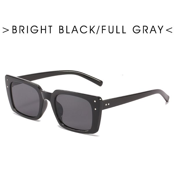 luxury designer sunglasses erilles retro rectangle women brand designer vintage small square sun glasses ladies oculos lunette de soleil fem, White;black
luxury designer sunglasses erilles retro rectangle women brand designer vintage small square sun glasses ladies oculos lunette de soleil fem, White;black