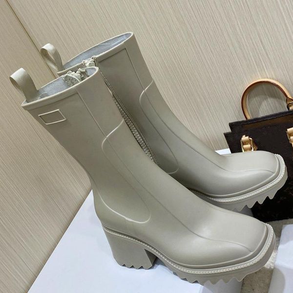 boots 2021 zipper woman solid rain thick heels shoes women elegant waterproof ladies fashion casual, Black
boots 2021 zipper woman solid rain thick heels shoes women elegant waterproof ladies fashion casual, Black