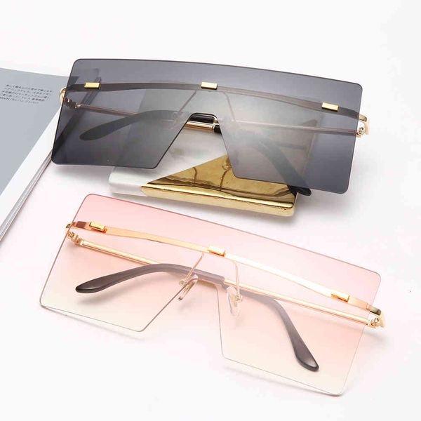 sunglasses fashion oversized women retro vintage metal sun glasses luxury brand design rimless eyewear oculos de sol feminino, White;black
sunglasses fashion oversized women retro vintage metal sun glasses luxury brand design rimless eyewear oculos de sol feminino, White;black