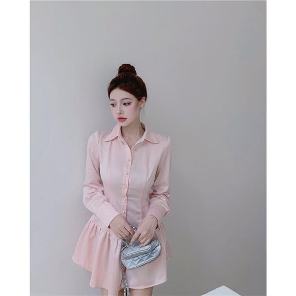 casual dresses 2021 foreign style ins fashionable pink shirt short skirt buckle slim long-sleeved a-line single-breasted dress, Black;gray
casual dresses 2021 foreign style ins fashionable pink shirt short skirt buckle slim long-sleeved a-line single-breasted dress, Black;gray
