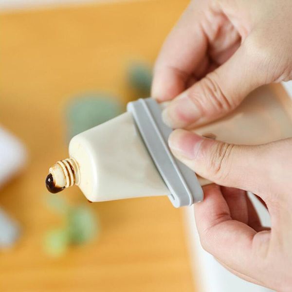 toothbrush holders 3pcs/set toothpaste tube squeezer manual dispenser bathroom squeeze paste squeezing clamp extruding clip
toothbrush holders 3pcs/set toothpaste tube squeezer manual dispenser bathroom squeeze paste squeezing clamp extruding clip