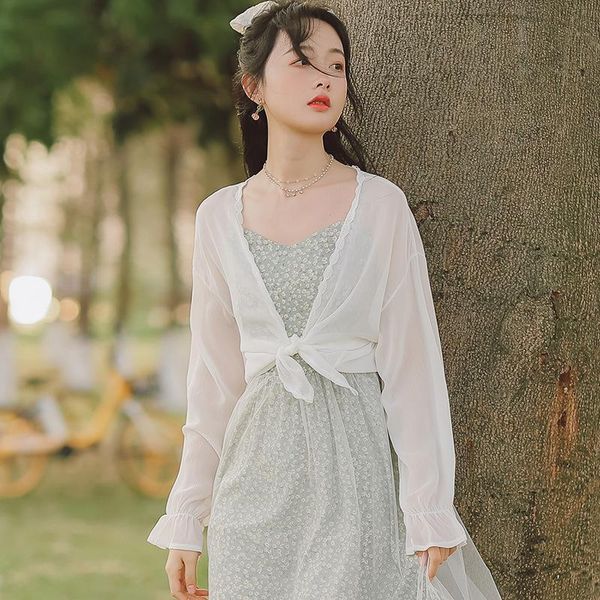 women's blouses & shirts pure chiffon cardigan 2021 summer bandage long sleeve loose versatile air conditioning sunscreen female 8008, White
women's blouses & shirts pure chiffon cardigan 2021 summer bandage long sleeve loose versatile air conditioning sunscreen female 8008, White
