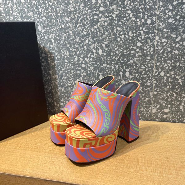 medusa music print platform sandals mules leather slides chunky block high heels slip-on open toe women luxury designers street style shoes, Black
medusa music print platform sandals mules leather slides chunky block high heels slip-on open toe women luxury designers street style shoes, Black