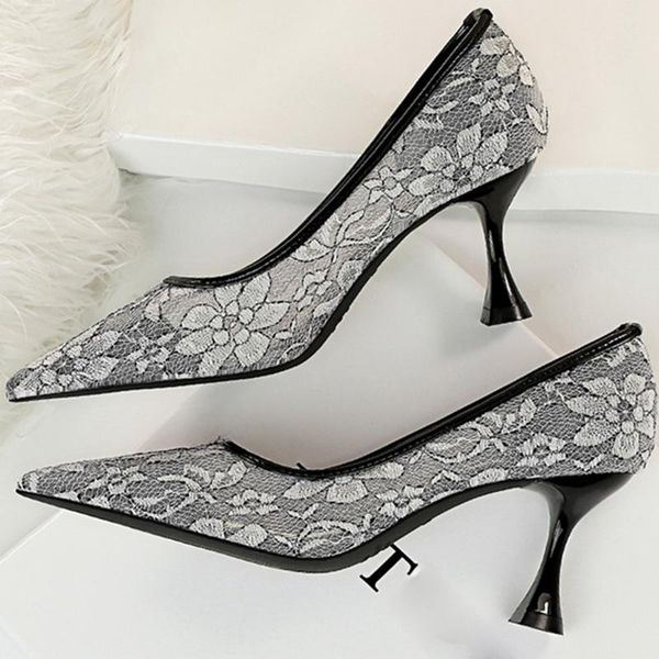 dress shoes 2021 spring autumn elegant women white 7.5cm thin high heels pumps designer mesh lace green nude heel exotic dancer bridal, Black
dress shoes 2021 spring autumn elegant women white 7.5cm thin high heels pumps designer mesh lace green nude heel exotic dancer bridal, Black