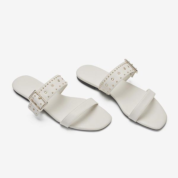 flock slippers soft low rivet beige heeled sandals flat shoes female luxury slides slipers women comfort black designer 2021
flock slippers soft low rivet beige heeled sandals flat shoes female luxury slides slipers women comfort black designer 2021