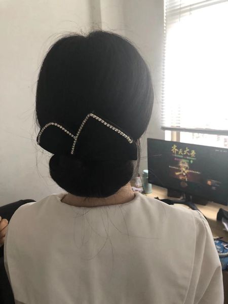 french printed ball pearl rhinestone stewardess hair circle fast lazy curl e188, Golden;silver
french printed ball pearl rhinestone stewardess hair circle fast lazy curl e188, Golden;silver