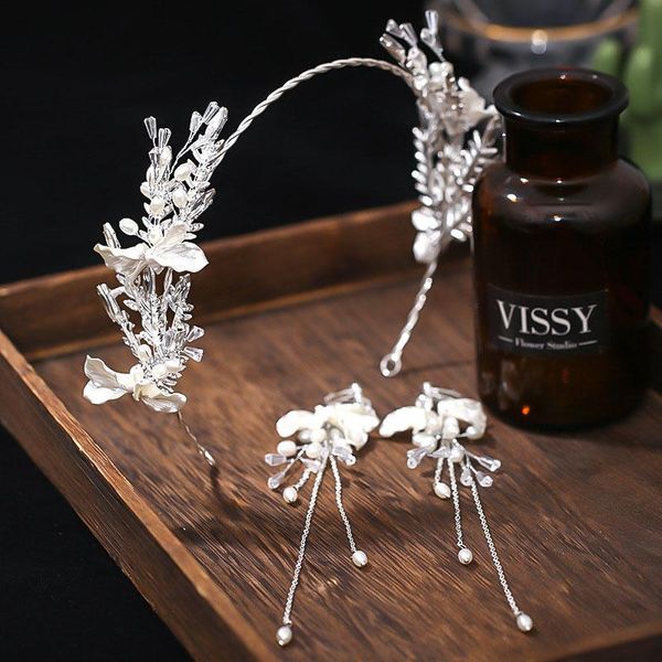 hair clips & barrettes street prop shooting headwear handmade alloy leaf headband earrings set accessories ea, Golden;silver
hair clips & barrettes street prop shooting headwear handmade alloy leaf headband earrings set accessories ea, Golden;silver