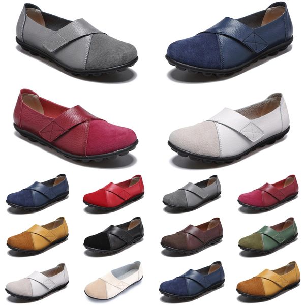 2021 luxury men women casual shoes black white blue loafers suede leather stitching mens trainers sneakers size 35-44 color30
2021 luxury men women casual shoes black white blue loafers suede leather stitching mens trainers sneakers size 35-44 color30