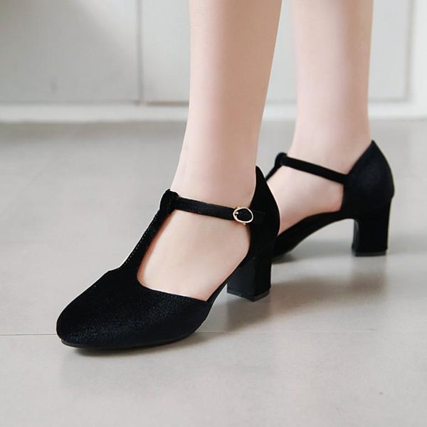 dress shoes oversized 12 13 14 15 ladies high heels women woman pumps package the heel toes thick with single, Black
dress shoes oversized 12 13 14 15 ladies high heels women woman pumps package the heel toes thick with single, Black