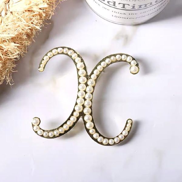 pins, brooches korea fashion pearl letter pins metal gold color cardigan skirt lapel women sweater brooch party jewelry accessory, Gray
pins, brooches korea fashion pearl letter pins metal gold color cardigan skirt lapel women sweater brooch party jewelry accessory, Gray