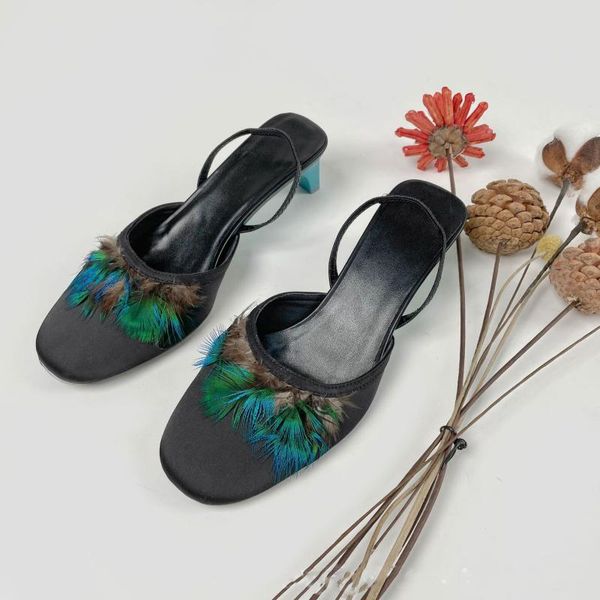 slippers medieval satin huai feather high-heeled sandals chinese style restoring ancient ways is hollow out flat head single female shoes, Black
slippers medieval satin huai feather high-heeled sandals chinese style restoring ancient ways is hollow out flat head single female shoes, Black