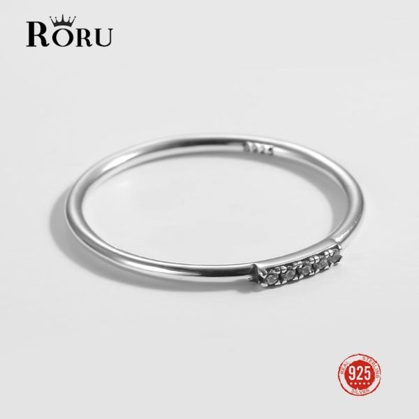 cluster rings s925 sterling silver white zircon thin exquisite finger ring fine jewelry oxidized for women, Golden;silver
cluster rings s925 sterling silver white zircon thin exquisite finger ring fine jewelry oxidized for women, Golden;silver