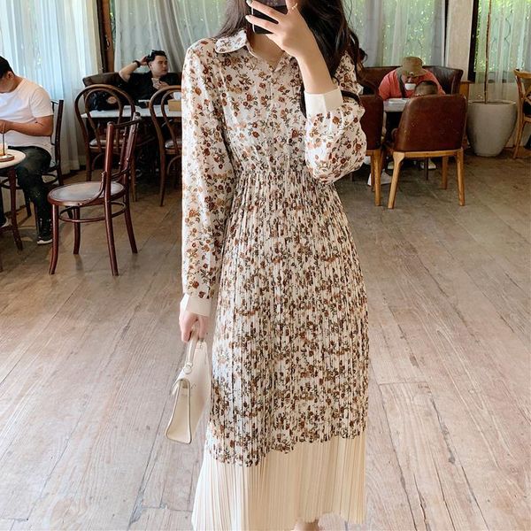 casual dresses autumn floral dress female retro light mature temperament with v-neck lantern long-sleeved, Black;gray
casual dresses autumn floral dress female retro light mature temperament with v-neck lantern long-sleeved, Black;gray