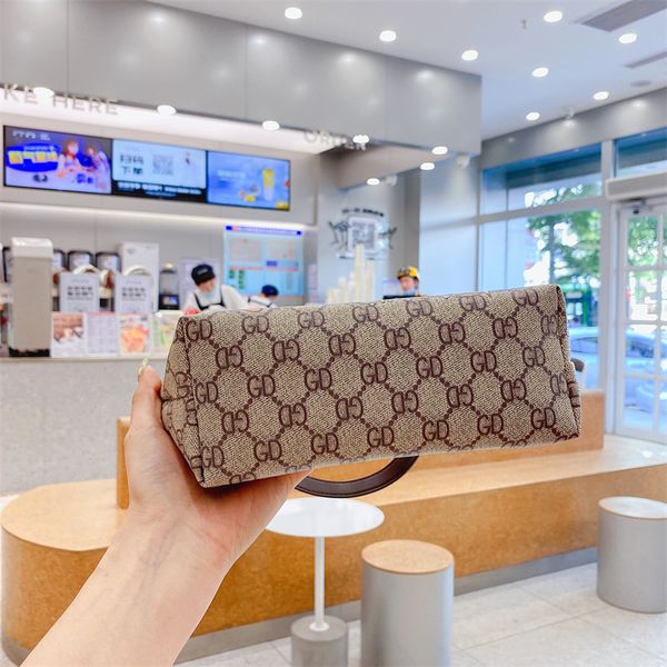 luxury quality pu texture 2021 fashion versatile hand tote printed bag
luxury quality pu texture 2021 fashion versatile hand tote printed bag