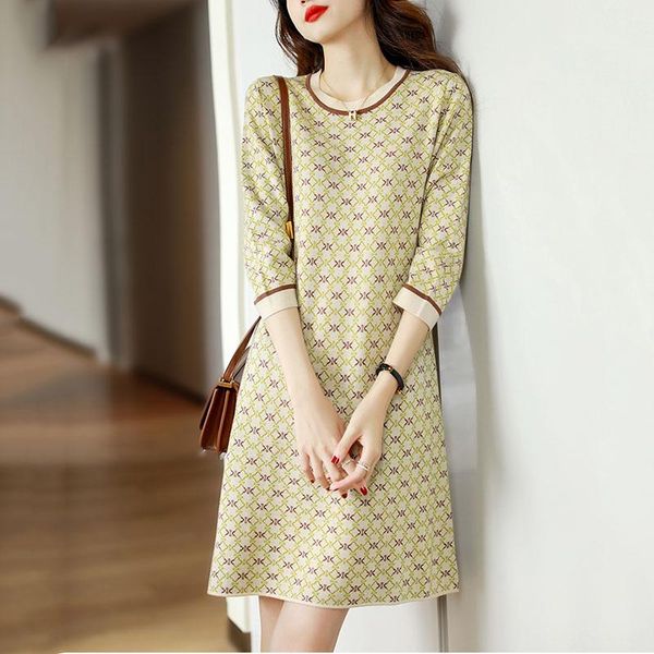 casual dresses women french knitted dress retro print o neck a-line autumn winter fashion streetwear sweater, Black;gray
casual dresses women french knitted dress retro print o neck a-line autumn winter fashion streetwear sweater, Black;gray