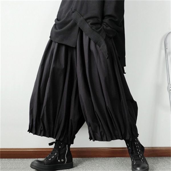 pant elegant personality, legs in breeches, broad legs, men's haren bell shorts 5r2r, Black
pant elegant personality, legs in breeches, broad legs, men's haren bell shorts 5r2r, Black