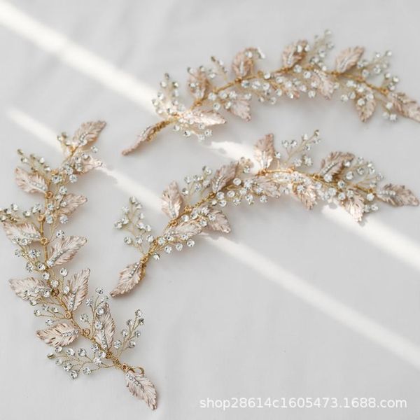 hair clips & barrettes 1 pc wedding tiara alloy leaves shape comb inserting hairpins bride bridesmaid headdress disk, Golden;silver
hair clips & barrettes 1 pc wedding tiara alloy leaves shape comb inserting hairpins bride bridesmaid headdress disk, Golden;silver