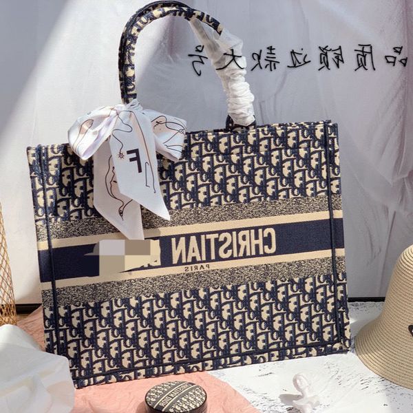 women's handbag luxurys new fashion retro embroidery shopping bag travel tote leisure versatile portable one shoulderl5u0
women's handbag luxurys new fashion retro embroidery shopping bag travel tote leisure versatile portable one shoulderl5u0