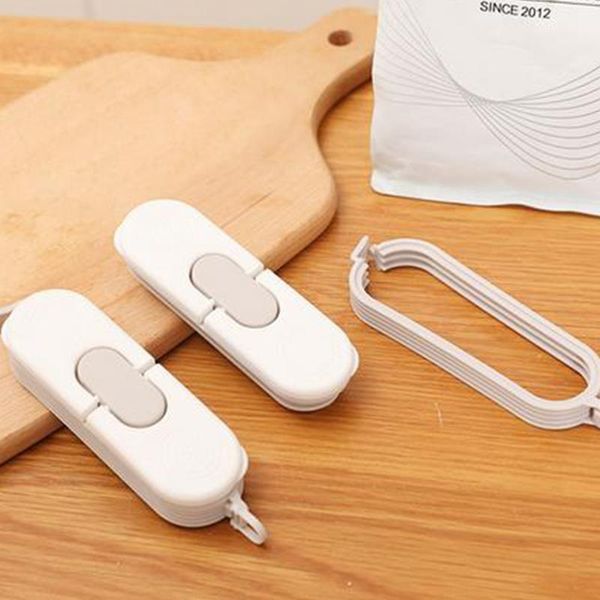 bag clips double-opening sealed discharging mouth food moisture-proof fresh-keeping clip binder küchenutensilien utensilios de cozinha
bag clips double-opening sealed discharging mouth food moisture-proof fresh-keeping clip binder küchenutensilien utensilios de cozinha