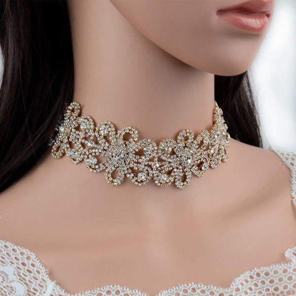 aprilwell overstate aesthetic choker luxury vintage collar flower crystal necklace alloy female 2021 jewelry gift girl chokers, Golden;silver
aprilwell overstate aesthetic choker luxury vintage collar flower crystal necklace alloy female 2021 jewelry gift girl chokers, Golden;silver