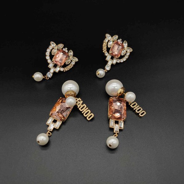 design jewelry advanced sense inlaid classic three-dimensional full diamond pendant fashionable beautiful explosion earrings high version, Golden
design jewelry advanced sense inlaid classic three-dimensional full diamond pendant fashionable beautiful explosion earrings high version, Golden