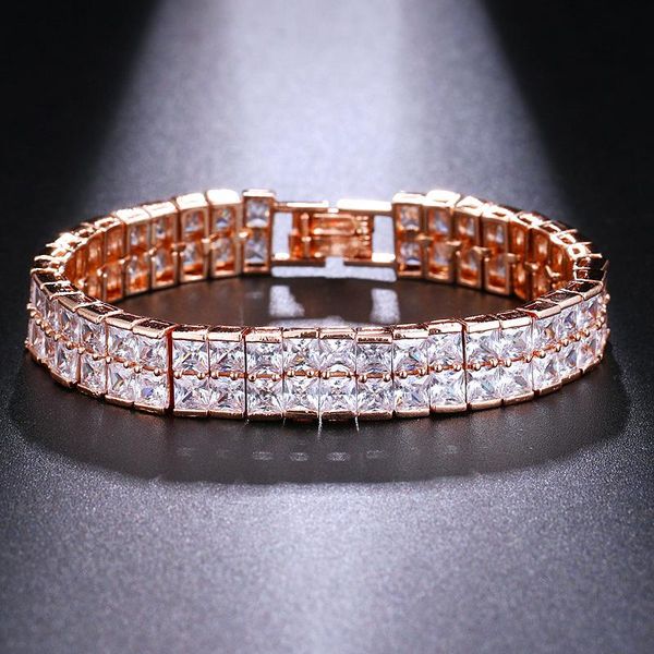 charm bracelets orztoon vintage square shine zircon wide chain for women luxury rose gold bracelet trendy female wedding jewelry 2021, Golden;silver
charm bracelets orztoon vintage square shine zircon wide chain for women luxury rose gold bracelet trendy female wedding jewelry 2021, Golden;silver