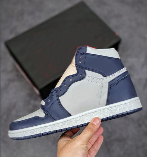 1 high 85 georgetown men basketball shoes 1s college navy summit white-tech grey womens outdoor sneakers sports bq4422-400 with box size : u
1 high 85 georgetown men basketball shoes 1s college navy summit white-tech grey womens outdoor sneakers sports bq4422-400 with box size : u