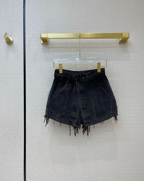 women's jeans high-end design skirt women 2021 summer fake two pieces high waist fashion ripped black short denim culottes, Blue
women's jeans high-end design skirt women 2021 summer fake two pieces high waist fashion ripped black short denim culottes, Blue