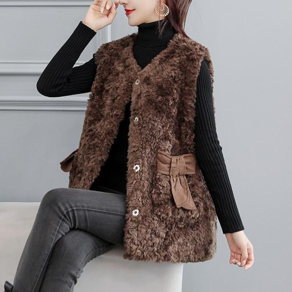 women's vests zoki fashion faux cashmere vest warm winter single breasted women solid jacket causal sleeveless thick pocket female coat, Black;white
women's vests zoki fashion faux cashmere vest warm winter single breasted women solid jacket causal sleeveless thick pocket female coat, Black;white