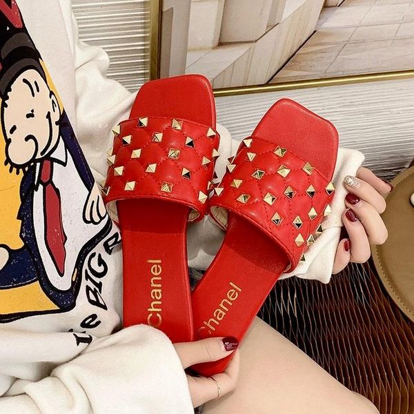 slippers square head women's sandals 2021 summer large rivet flat bottomed beach shoes wear flip flops outside, Black
slippers square head women's sandals 2021 summer large rivet flat bottomed beach shoes wear flip flops outside, Black