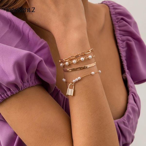 charm bracelets ingesight.z 4pcs/set copper flat blade snake chain lock pendant imitation pearl bangles women jewelry, Golden;silver
charm bracelets ingesight.z 4pcs/set copper flat blade snake chain lock pendant imitation pearl bangles women jewelry, Golden;silver