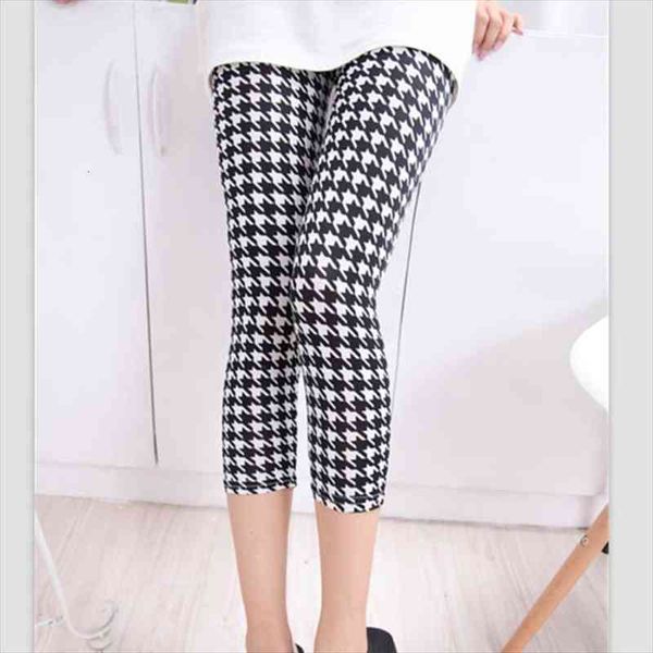 graffiti floral patterned print leggins women legging houndstooth elastic capris fitness seventh, Black
graffiti floral patterned print leggins women legging houndstooth elastic capris fitness seventh, Black