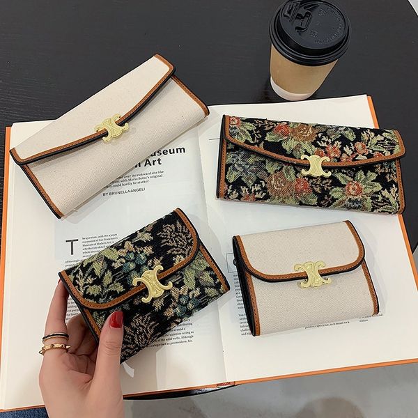 women's wallet long autumn and winter 2021 new multi-functional large capacity mobile phone hand bag, Red;black
women's wallet long autumn and winter 2021 new multi-functional large capacity mobile phone hand bag, Red;black